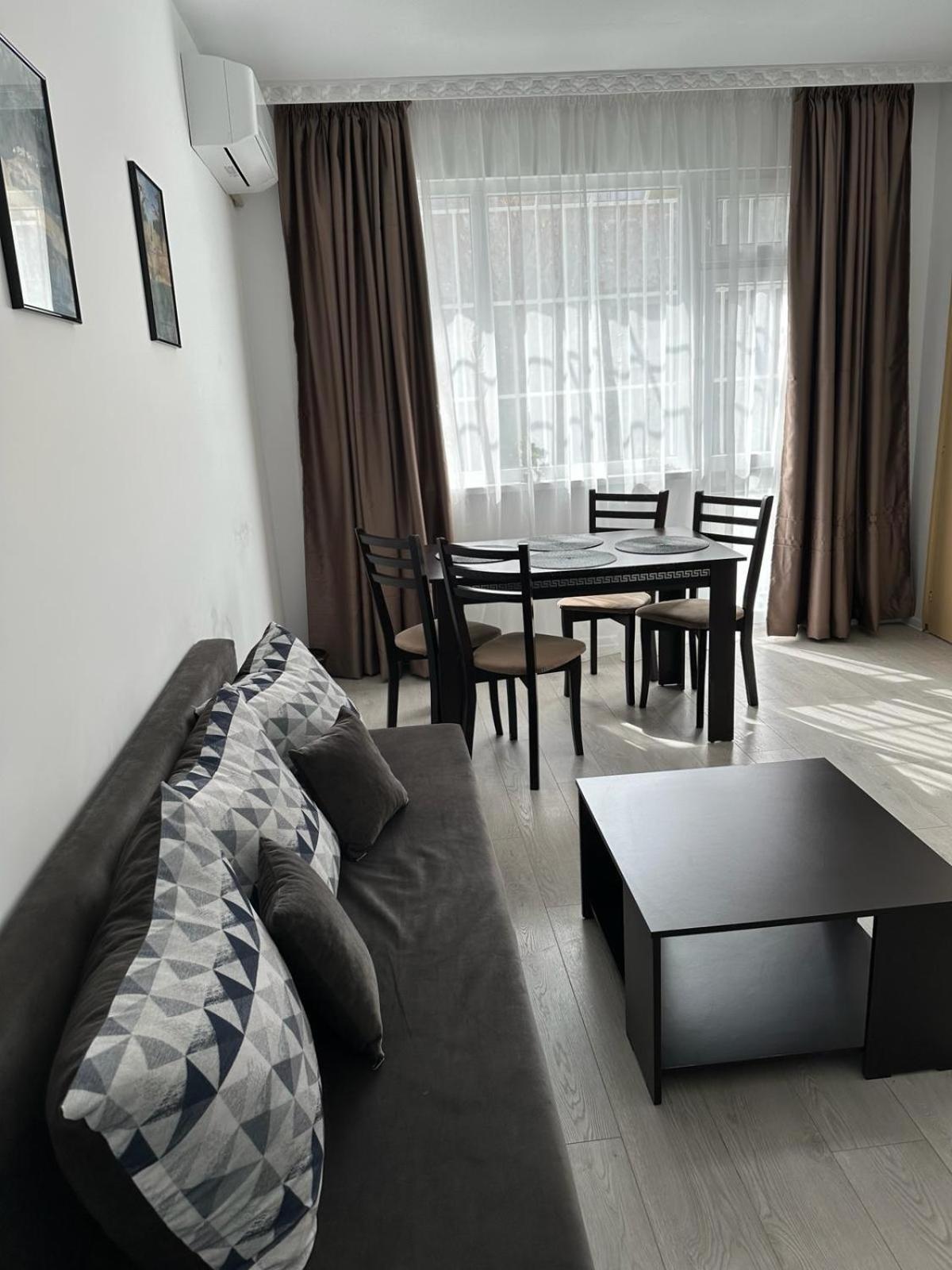 Апартамент Рентал 1 Appartement Varna Buitenkant foto